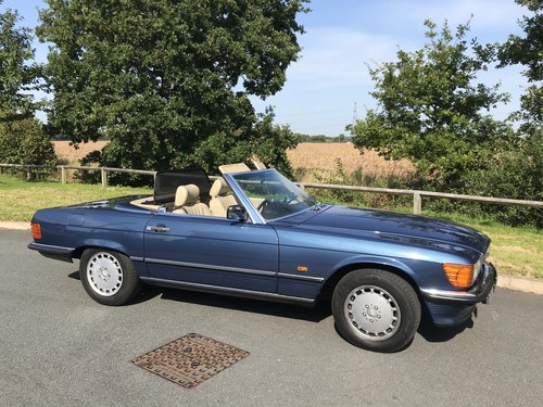 1989 Mercedes R107 300SL - Nautic Blue For Sale