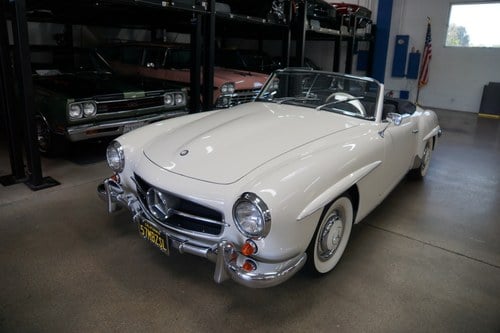 1957 Mercedes 190SL Roadster SOLD