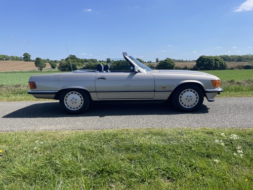 1988 MERCEDES R107 - LOW MILEAGE+ GREAT HISTORY & CONDITION For Sale