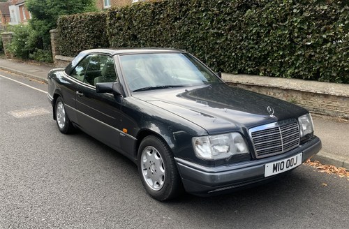 1995 MERCEDES-BENZ E320 CONVERTIBLE WITH HARDTOP For Sale by Auction