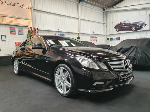 2010 Mercedes e350 Sport Coupe in excellent condition For Sale