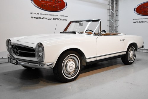Mercedes 230 SL Pagode 1964 For Sale by Auction