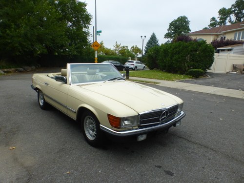 1983 Mercedes 500SL R107 Euro Spec Low Miles Nice Driver For Sale