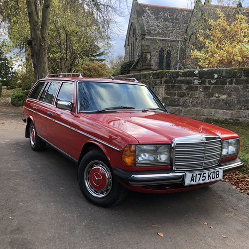 1983 Stunning Mercedes W123 230TE Estate For Sale