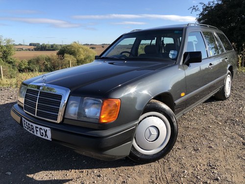 1988 Mercedes 230 TE Estate Auto **JUST 49,000 MILES !!** SOLD