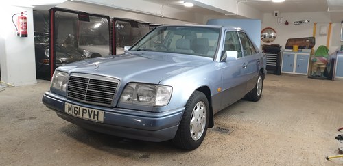 1995 Mercedes E220 only 54,000 miles  ! For Sale