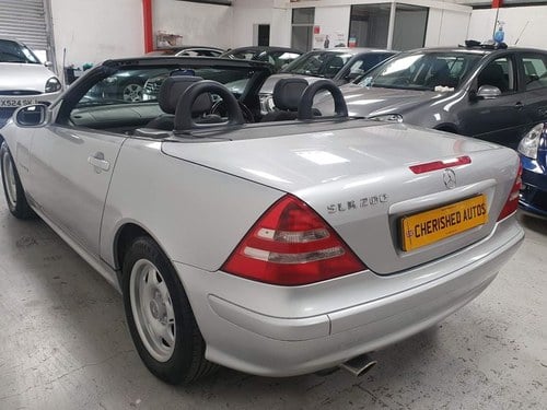 2003 Mercedes 200 - 6