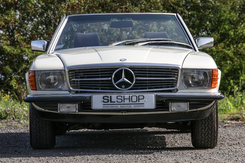 1982 MERCEDES-BENZ 380SL (R107) #2237 IVORY WITH BRAZIL JUST 22k SOLD