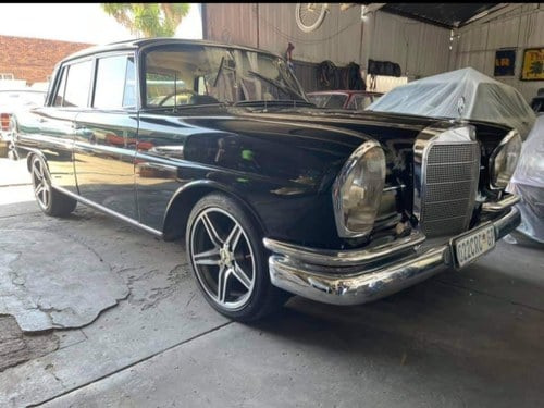 1967 Mercedes-Benz Fintail 230S Kaufen Bei