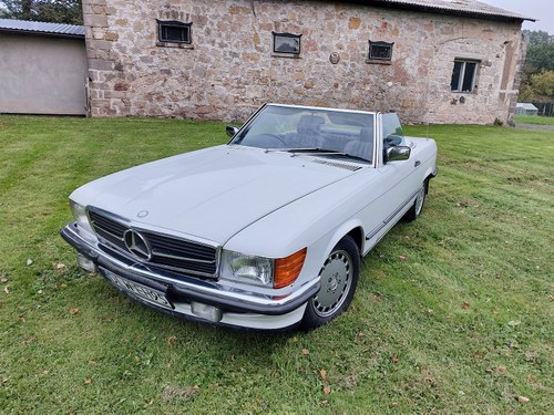 1987 Low mileage mercedes benz 300 sl 107 series only 37k miles For Sale