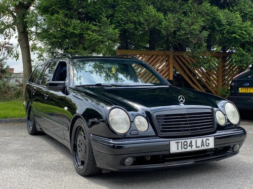1999 Mercedes e55 amg wagon estate triple black dechromed. In vendita