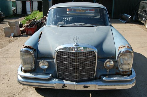 1960 MERCEDES BENZ W111 FINTAIL 220SE For Sale