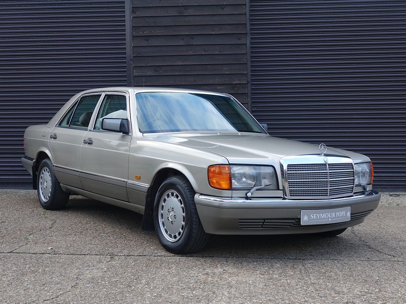 Mercedes Benz W126 300 SE Saloon Automatic (99,000 miles)