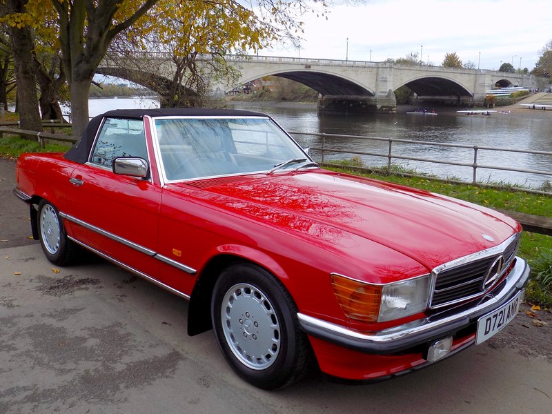Mercedes Benz R107 300SL Sports Convertible