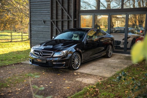 2013 MERCEDES-BENZ C63 AMG // FULL MERCEDES HISTORY // LOW MILES For Sale