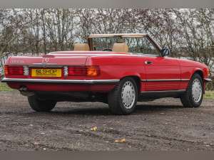 1987 Mercedes-Benz 560SL in Iconic Red with Interesting History For Sale (picture 3 of 9)