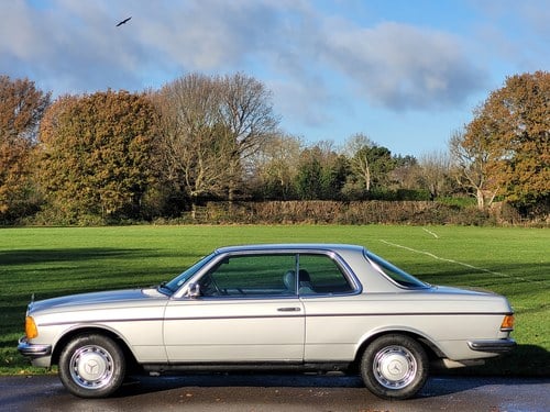 1981 MERCEDES 230CE PILLARLESS COUPE.. TWO OWNERS.. FSH.. SOLD
