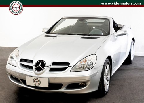 2007 Slk 200 *15.700 KM * MB SERVICED * MINT CONDITIONS SOLD