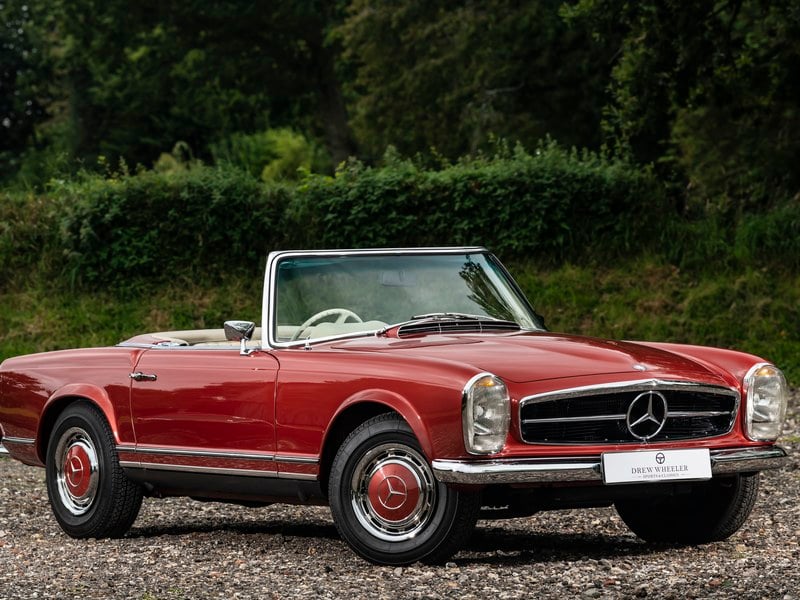 Immaculately Restored RHD W113 SL280 Pagoda