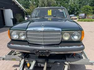 ICONIC W123 LHD M.BENZ 3.8Ltr. V8 ex 300 TD 1981 ESTATE !! For Sale (picture 11 of 12)