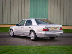 1993 Mercedes W124 E500 - Full History, German Market For Sale (picture 5 of 12)