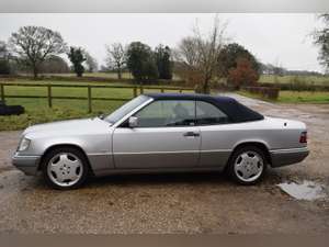 1996 Mercedes E320 W124 Cabriolet - 2 owners - Sportsline Option For Sale (picture 2 of 12)