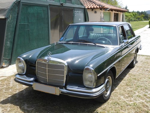 1969 Mercedes 280 SE, First owner, 48000 miles ! For Sale