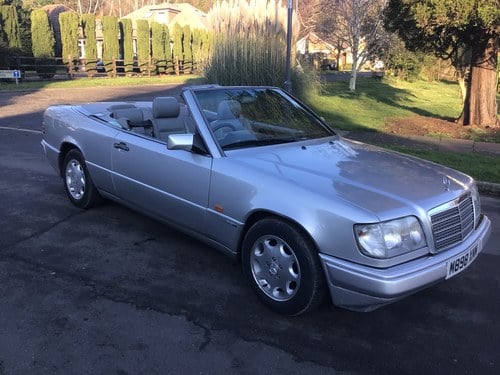 1994 MERCEDES E220 CABRIOLET SPORTLINE 95 Mdl LOW MILEAGE HI SPEC Kaufen Bei
