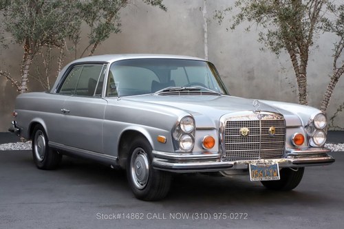 1971 Mercedes-Benz 280SE 3.5 Sunroof Coupe For Sale
