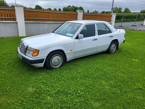 1987 Mercedes 230 - 8