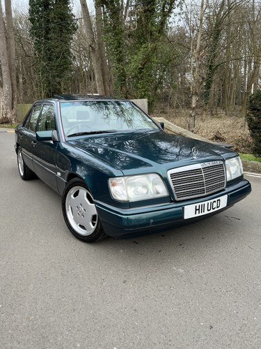 1995 Well looked after Mercedes w124 For Sale by Auction