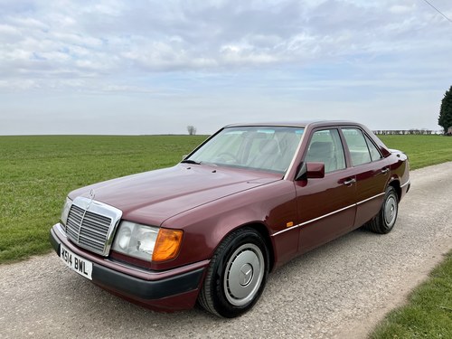 1992 Mercedes 230e w124 auto **75,450 miles from new SOLD