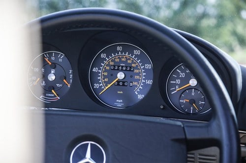 1987 Mercedes SL Class - 2