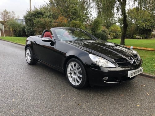 2007 Mercedes SLK 280 3.0 V6 Convertible ONLY 25000 MILES VENDUTO