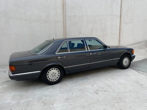 1989 Mercedes SEL Series - 2