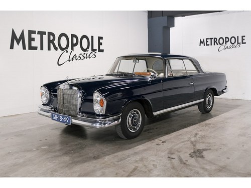 Mercedes-Benz 220 SE.1964 SOLD