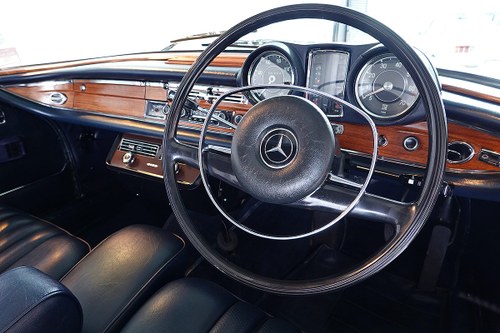 1968 Mercedes SE Series - 9