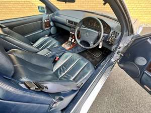 1994 MERCEDES-BENZ SL SL320 // W129 // 3.2 // 228 BHP For Sale (picture 13 of 23)