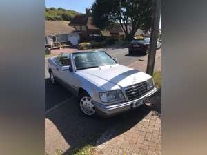 1994 A124 Mercedes E220 Cabriolet For Sale (picture 1 of 8)