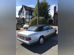 1994 A124 Mercedes E220 Cabriolet For Sale (picture 8 of 8)