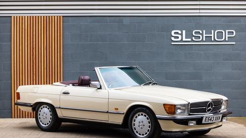 Picture of 1988 MERCEDES-BENZ 300SL LIGHT IVORY (6230) WITH RED LEATHER - For Sale
