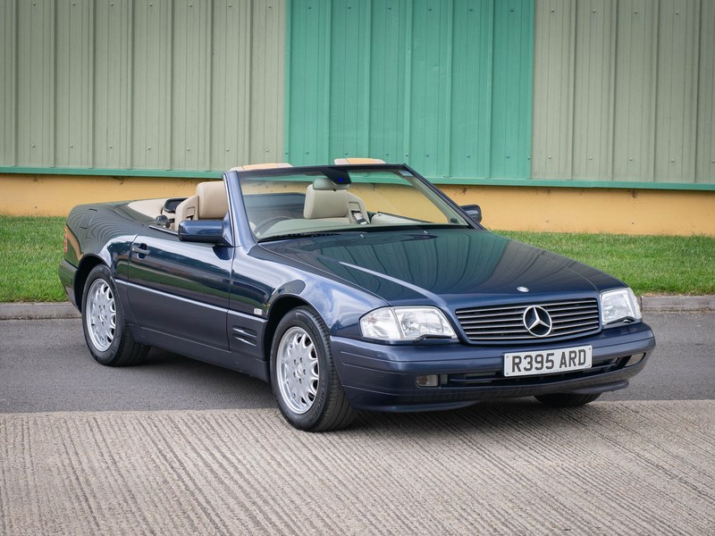 1998 Mercedes R129 SL320 - 1 Lady Owner, 45k Miles, FSH