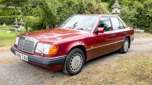 1990 Mercedes-Benz W124 260E Saloon - Almandine/Black + 1 yrs MOT Kaufen Bei
