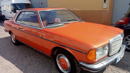 Mercedes 280 ce coupe w123