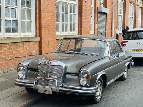 1966 Mercedes 250se coupe w111 auto For Sale