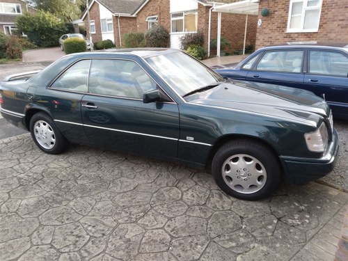 1995 MERCEDES-BENZ E220 2 DOOR COUPE For Sale by Auction