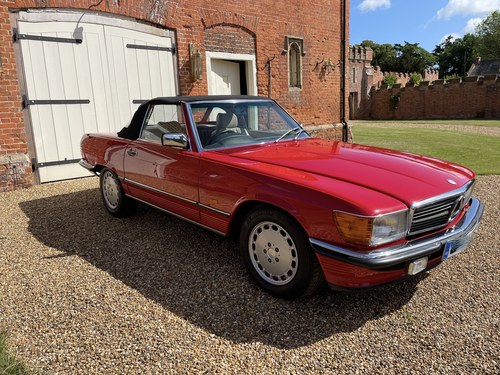 1988 Mercedes 300sl 62000 miles from new 300 sl r107 R107 For Sale