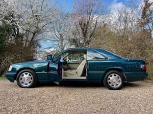 1996/N - Mercedes E320 Coupe C124. 64k. FSH. W124 CE For Sale (picture 3 of 11)