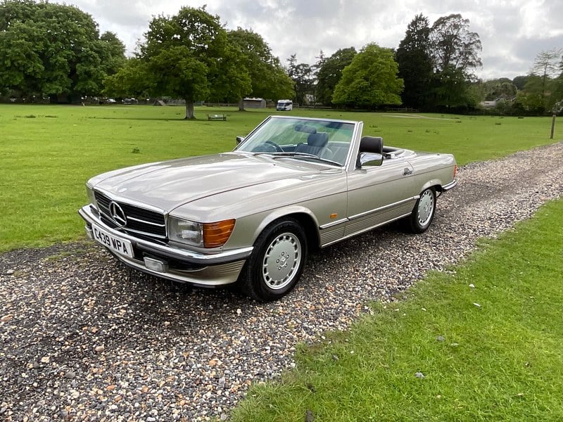 Mercedes 300SL 1986 Smoke Silver