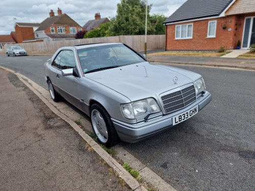 1993 Mercedes E220 CE For Sale